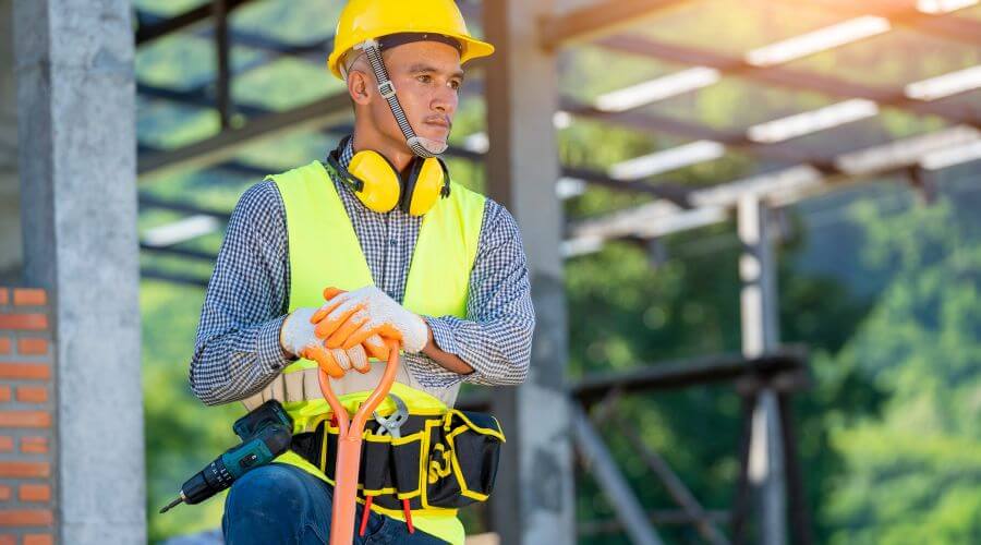 Professional gutter cleaning in Minerva, OH